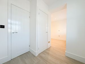 Photo 16- click for photo gallery